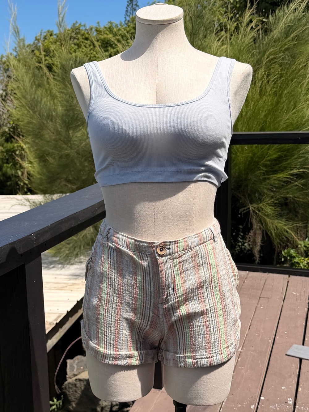 Roxy Multi Striped Crinkle Shorts Size 28